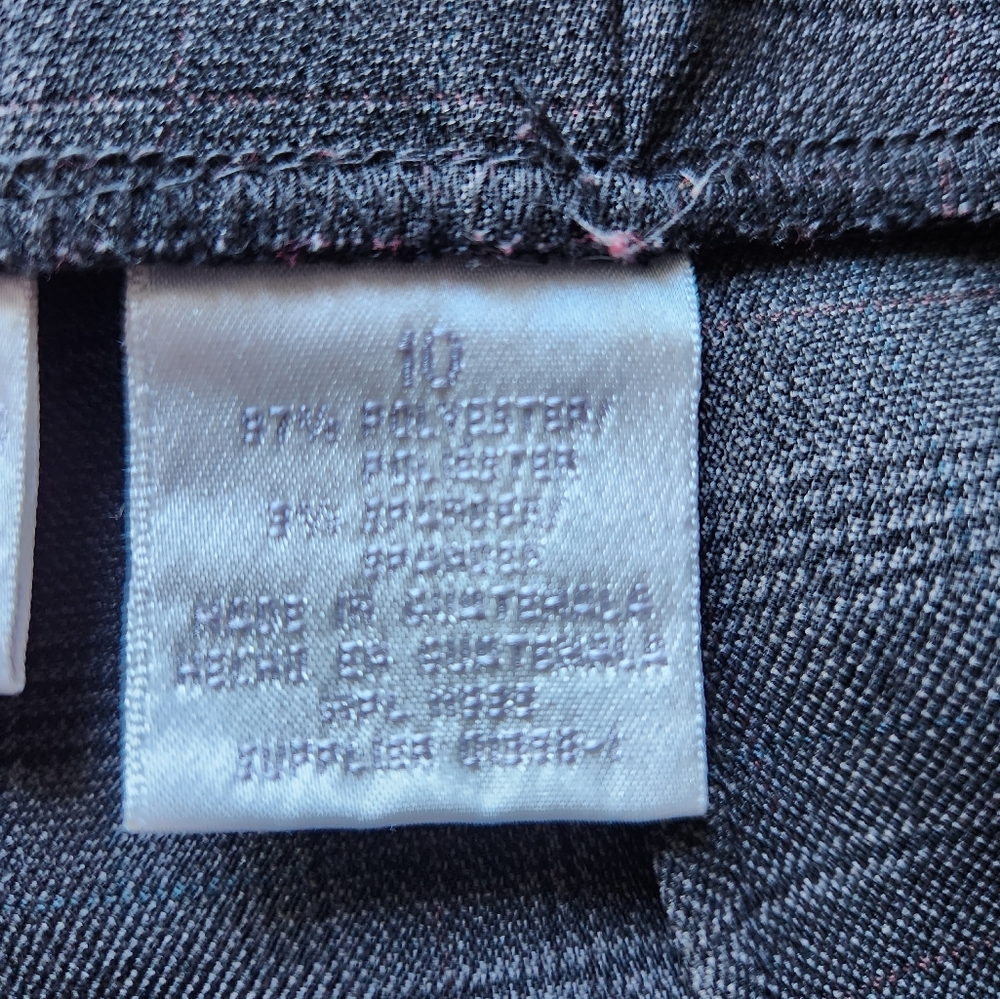 Worthington Stretch Gray Plaid Pant, Size 10 - Picture 5 of 8